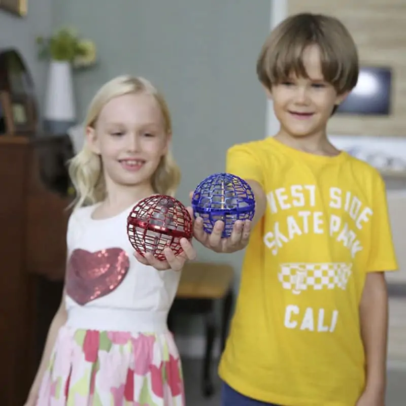 Leteća bumerang lopta koja svetli - Slika 3