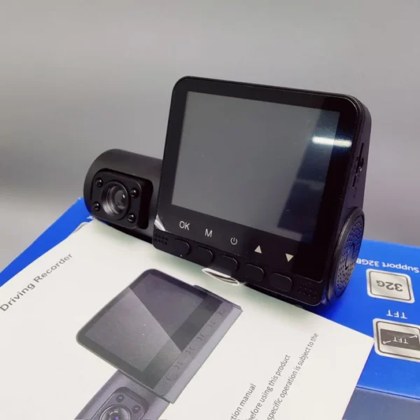 Auto video rekorder sa 3 kamere